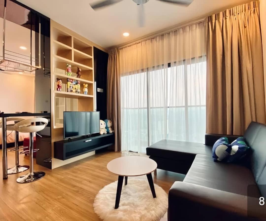 Merana Symphony Tower Apartment เชอราส ภายนอก รูปภาพ